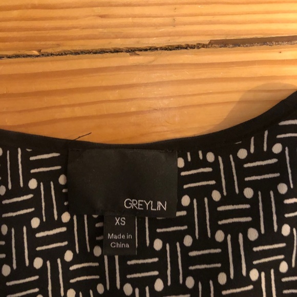 GREYLIN peplum silk xs top - Picture 2 of 3